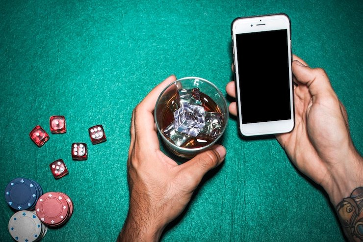 Mobile user and Brand 